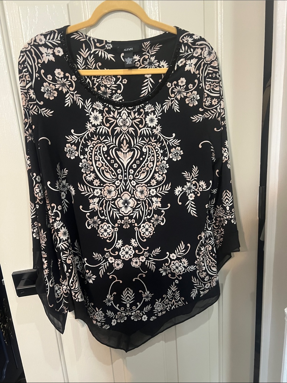 Alfani Black Floral Paisley Scoop-Neck Tunic